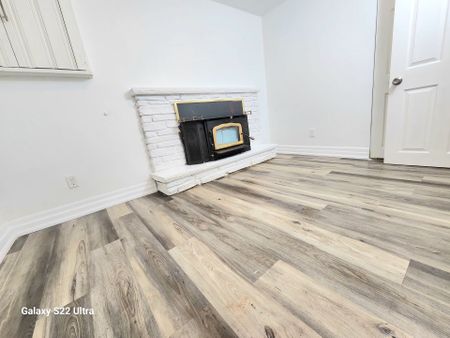 For Lease - 764 Gorham Street Unit# Bsmt, Newmarket, Ontario - Photo 2