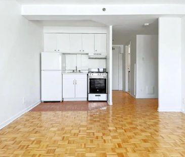 Place Sussex — 502 - Photo 2