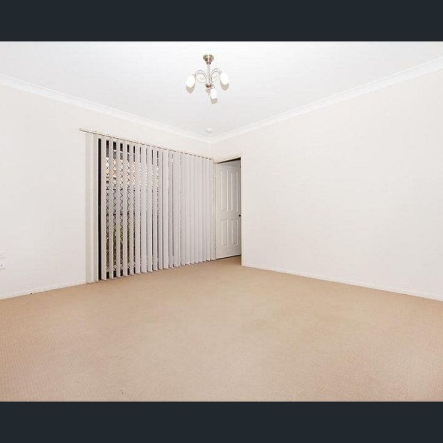 2/349 West Street, Harristown, Qld 4350 - Photo 1