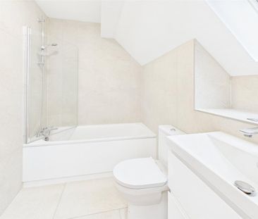 2 bedroom maisonette to rent - Photo 5