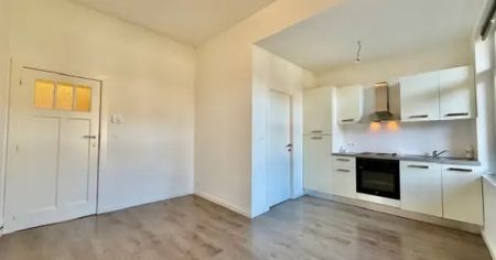Quartier ULB - 1ch rénové! - Foto 3