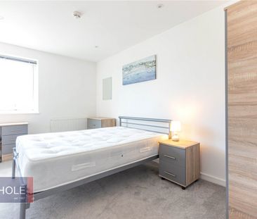 Filton Avenue, - Photo 1