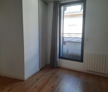 Louer appartement 3 pièces de 95 m² - Photo 3