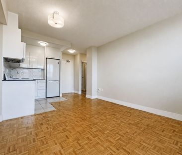 For Lease - 1500 Bathurst Street Unit# 907, Toronto, Ontario - Photo 2