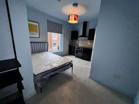 1 bedroom flat to rent - Photo 2