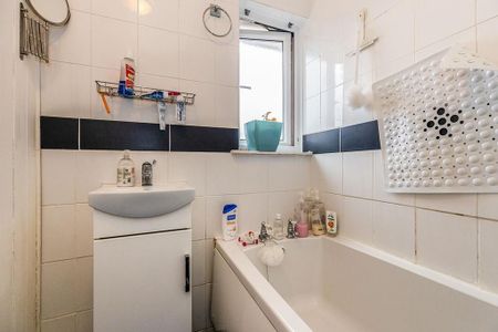 3 bedroom house to rent - Photo 5