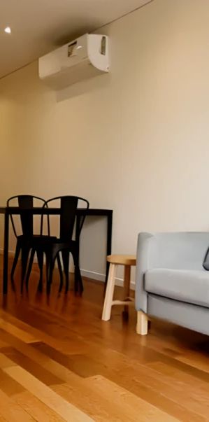 210 Normanby Road, Melbourne - Photo 1