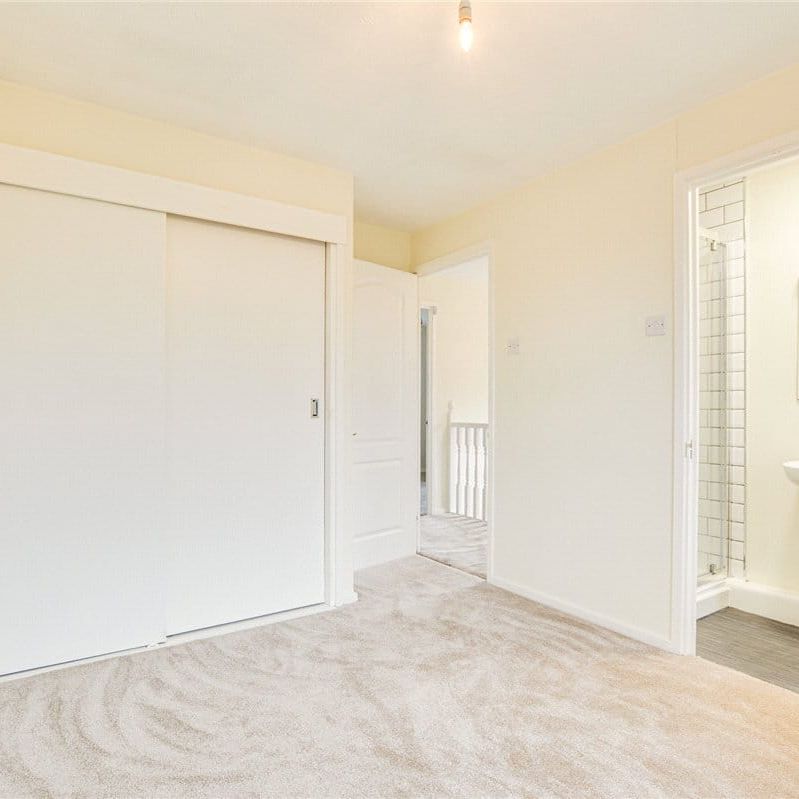 A three bedroom detached family home with an integrated garage and driveway parking in Leighton. - Photo 1