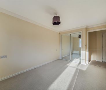 Chartwell Lodge, Tunbridge Wells - Photo 5