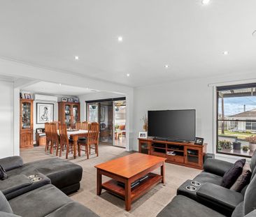 Thinking of selling? Contact our agent - Photo 1