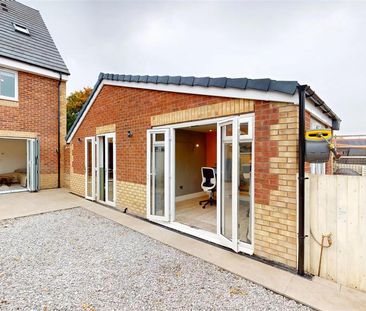 3 bedroom semi-detached house to rent - Photo 3