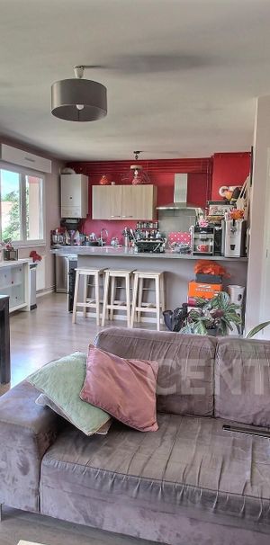 Location Appartement 4 pièces 97m² ST AVOLD 57500 - Photo 1