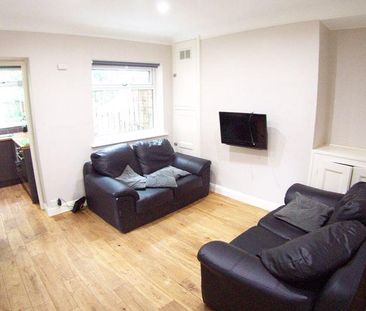 3 bedroom house to rent - Photo 2