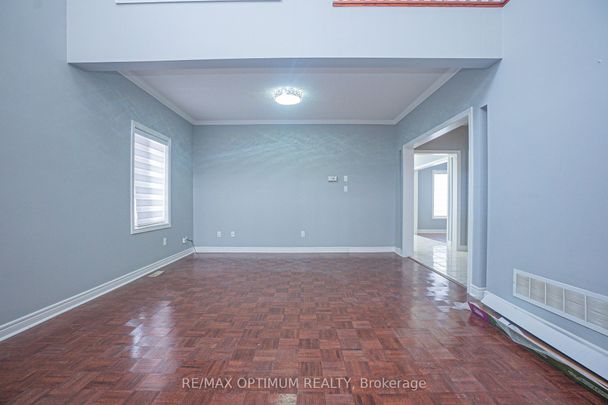 For Lease - 9 Whitewash Way, Brampton, Ontario - Photo 1