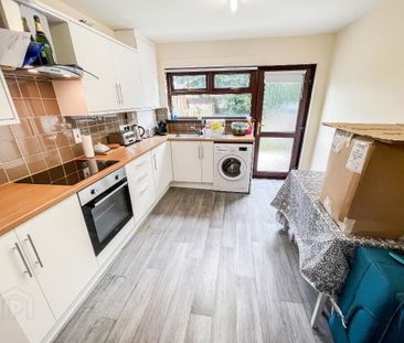 88 Low Road, Lisburn, BT27 4TJ - Photo 5