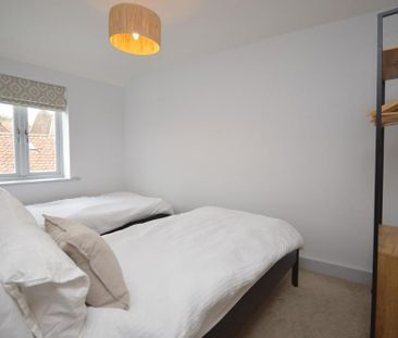 2 bedroom terraced house to rent - Photo 5