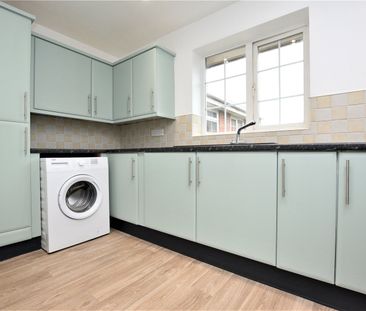 55, Upper Wortley Road, Leeds, West Yorkshire, LS12 4JN - Photo 6