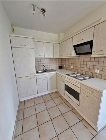 Location Appartement 2 pièces 39m² SARREGUEMINES 57200 - Photo 5