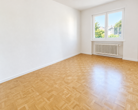 APPARTEMENT DE 3.5 PIÈCES RÉNOVÉ AVEC BALCON ET VUE SUR LE LAC ! - Photo 4