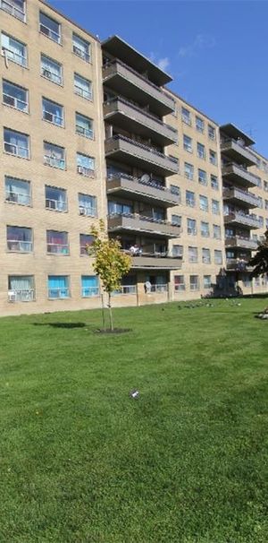 Lawrence Avenue East Apartments - Photo 1