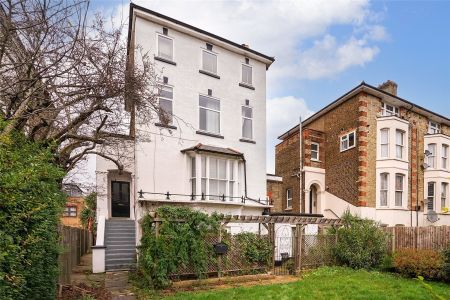 Kingston Road, London, SW19 flat to rent - Photo 2