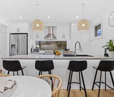 Modern 3-Bedroom Home in Great Mornington Locatio - Photo 1