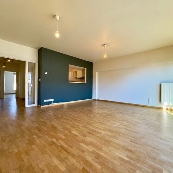 Appartement te huur - Photo 1