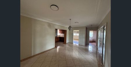 Private, multi-Residence Property with Shared Backyard - Photo 3