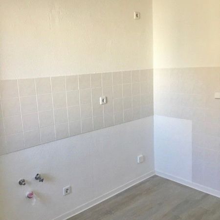 Schöner Wohnen: günstige 2-Zimmer-Wohnung mit Balkon - Photo 4