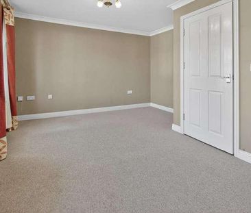 Phoenix Way, Heath, Cardiff, CF14 - Photo 2