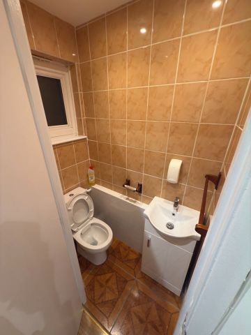 5 Bed Detached House, Pomeroy Street, SE14 - Photo 5
