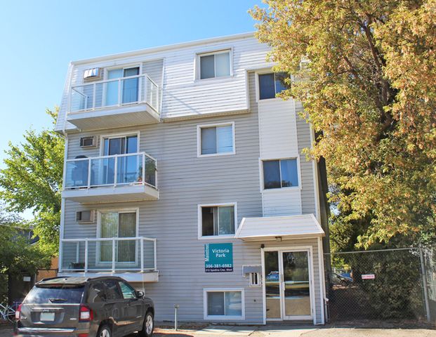 Victoria Park Apartments | 612 Spadina Crescent W, Saskatoon - Photo 1