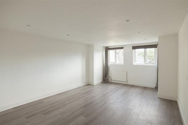 3 bedroom apartment to rent - Photo 1