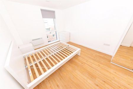 1 bedroom flat to rent - Photo 4