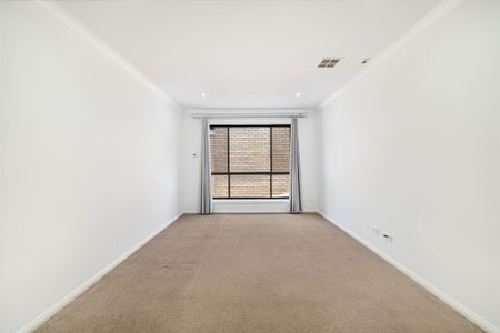 30 Murrjinelle Circuit, Bonner ACT 2914 - House For Rent | Domain - Photo 3