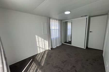 RENOVATED 3 BEDROOM HOME!! - Photo 2