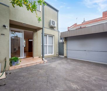 1 Little Withers Street, Albert Park - Photo 3