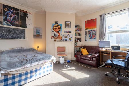 8 bedroom house to rent - Photo 4