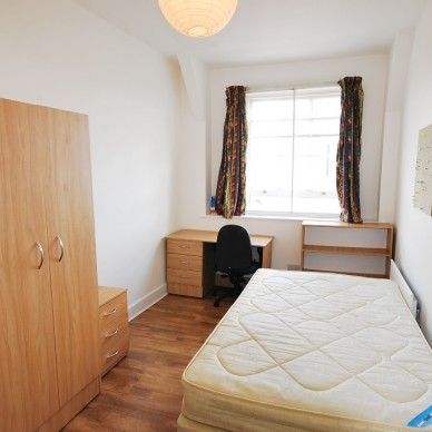 4 Bed - Clayton Street West, Newcastle - Photo 1