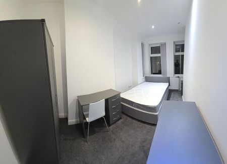 5 bedroom semi-detached house to rent - Photo 5