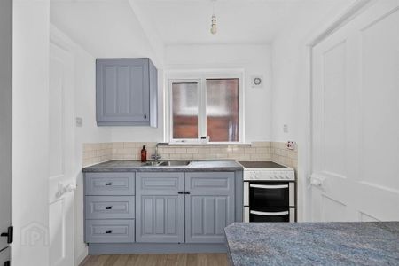 7 Mount Prospect Park, Belfast, BT9 7BG - Photo 5