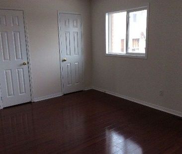 For Lease - 830 Avonshire Court, Mississauga, Ontario - Photo 5