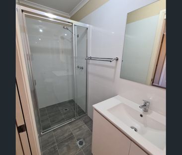 3 Bedroom Duplex - Mallabula - Photo 3