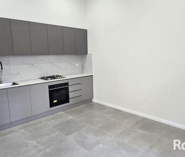 BEAUTIFUL GRANNY FLAT IN CAMPBELLTOWN FOR LEASE! - Photo 6