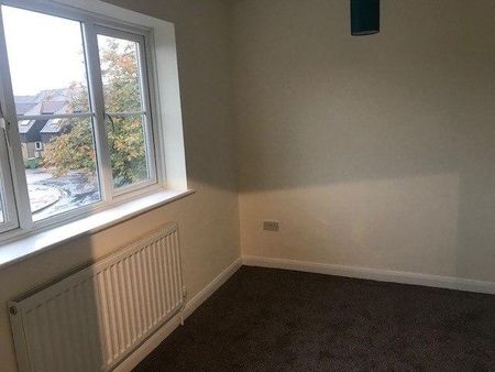 2 bedroom semi-detached house to rent - Photo 4