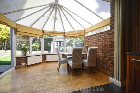 Price £3,800 pcm - Available 31/10/2026 - Furnished / Unfurnished - Photo 4