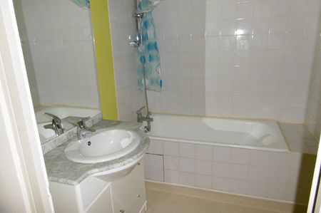 Location Appartement 2 pièces 45m² - Photo 3