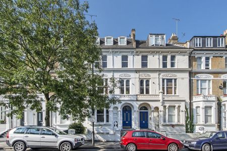 Sinclair Road, Brook Green, London, W14 - Photo 3