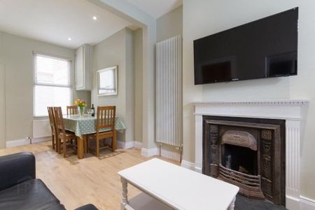 3 Florenceville Drive, Ormeau, Belfast, BT7 3GY - Photo 4