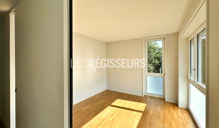 Superbe duplex de 8 pièces avec balcon - Foto 2